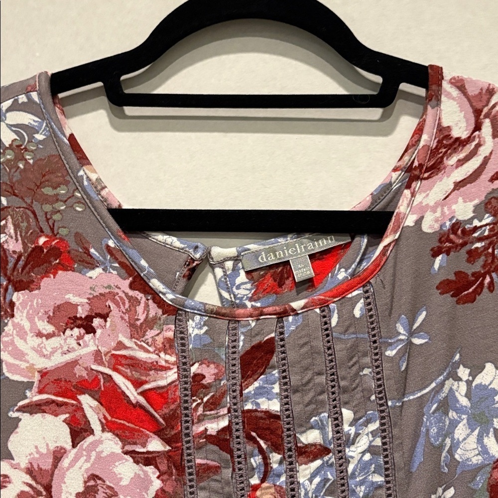 Daniel Rainn - Branwen Pleated Knit Top. Blouse. Shirt. Size XL. Grey floral - Picture 5 of 16